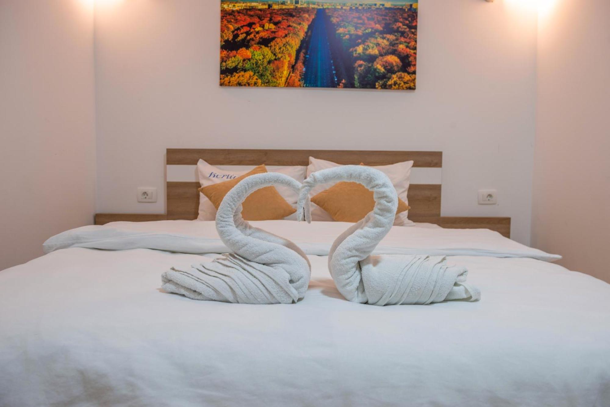 Premium Berlin With Pool Bed and Breakfast Ούλτσιν Δωμάτιο φωτογραφία